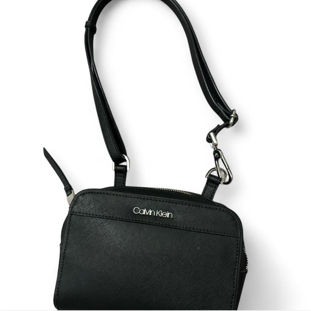 Calvin Klein Elegant Black Crossbody Bag